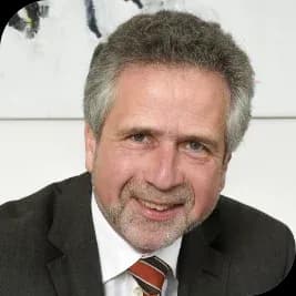 Portrait: Prof. Dr. Kurt Wagemann